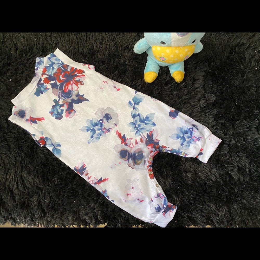 Baby girl romper